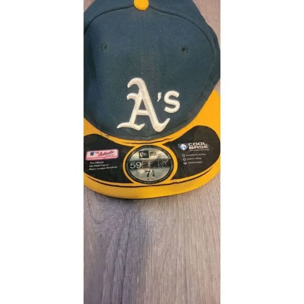 Oakland Athletics‎ New Era 59 Fifty MLB Green Hat Size 7 1/4  Great Condition